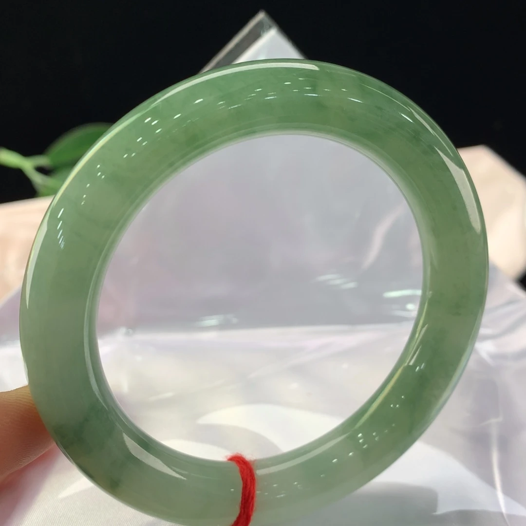 翡翠未镶嵌手镯4001