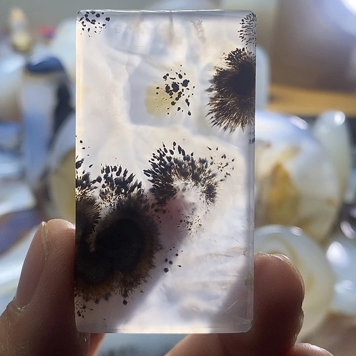 未镶嵌颈饰玛瑙/玉髓梦**裳