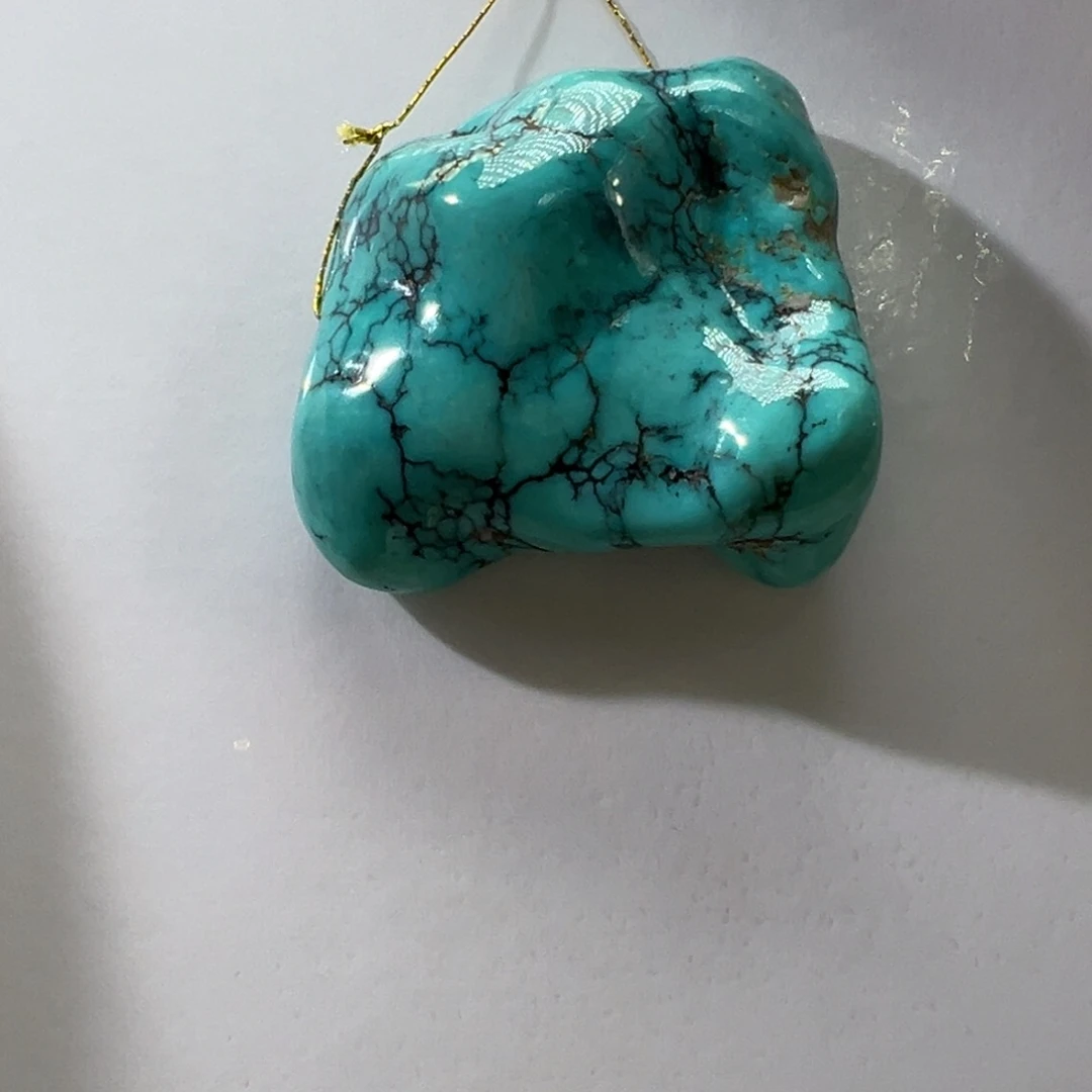 绿松石未镶嵌挂件