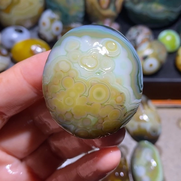 未镶嵌玛瑙/玉髓珠宝半成品134