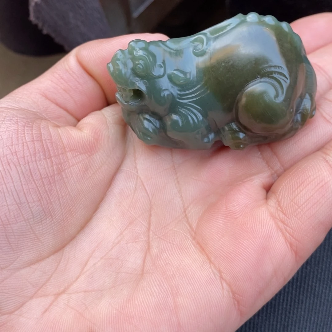 定制和田玉和田玉貔貅定制抛光