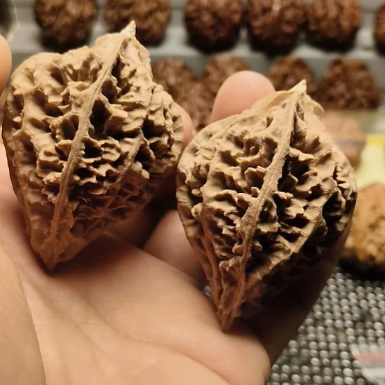 文玩核桃吊坠大楸核桃5号