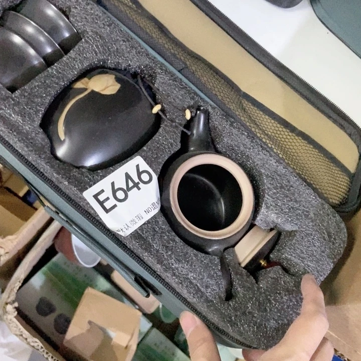 茶具微瑕，介意勿拍