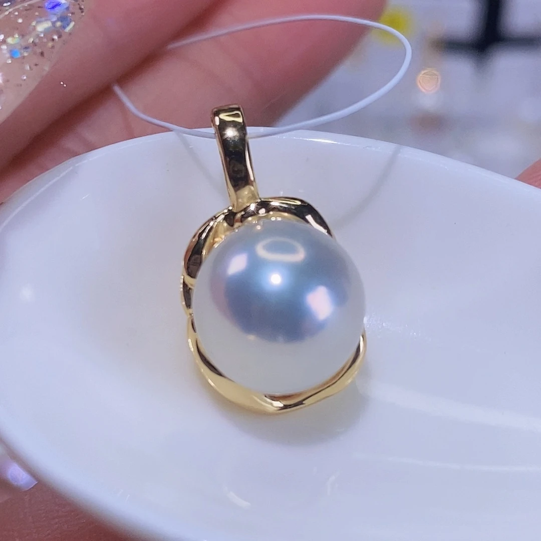 淡水珍珠颈饰合金