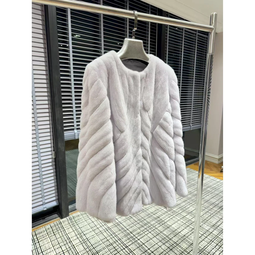 讴咪 "冰岛蓝"丹麦紫标短二水貂皮草 机抽圆领减龄女士短裘皮外套