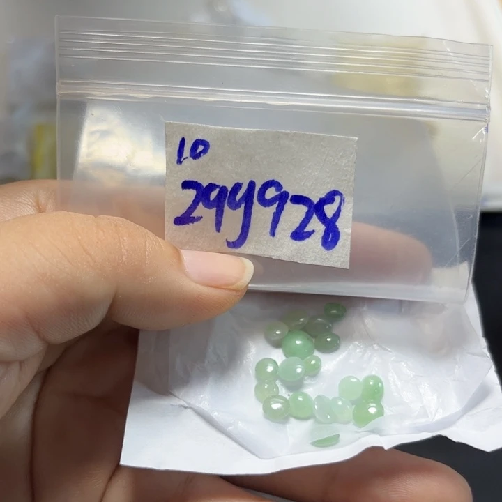 定制翡翠未镶嵌不退