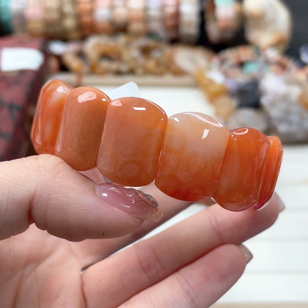 未镶嵌手链硅化珊瑚（珊瑚玉）纯**语093