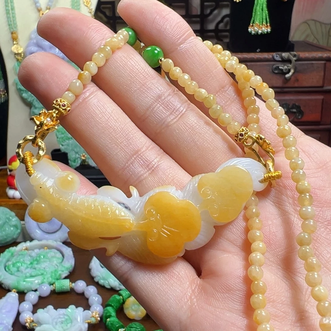 翡翠未镶嵌毛衣链锦鲤