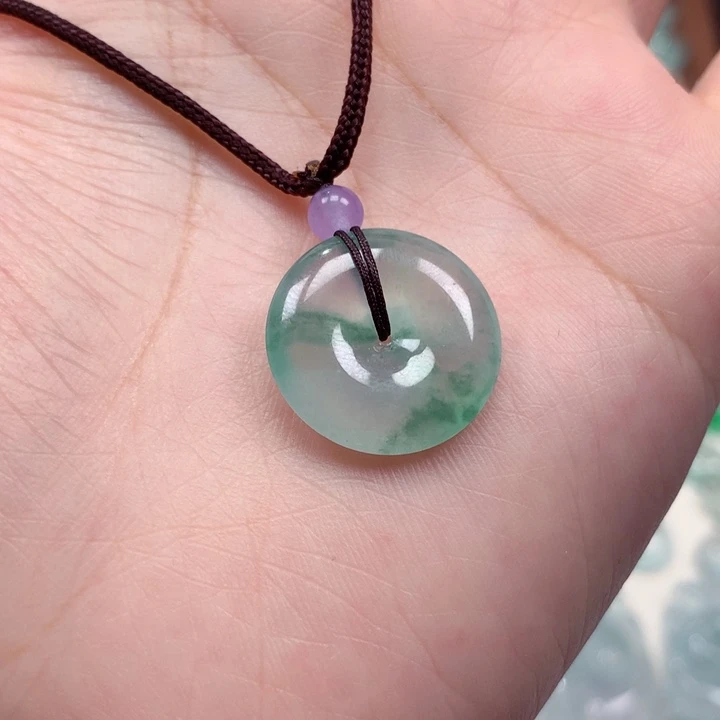 翡翠未镶嵌颈饰冰种飘花平安扣