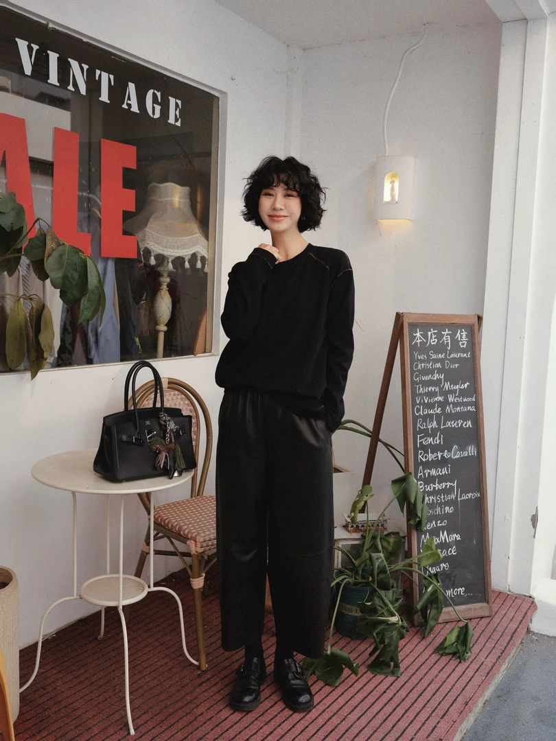 TT设计师【口碑推荐】复古感松弛时尚橙撞色羊毛针织打底TT191522