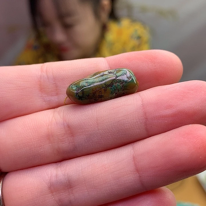 绿松石未镶嵌原矿