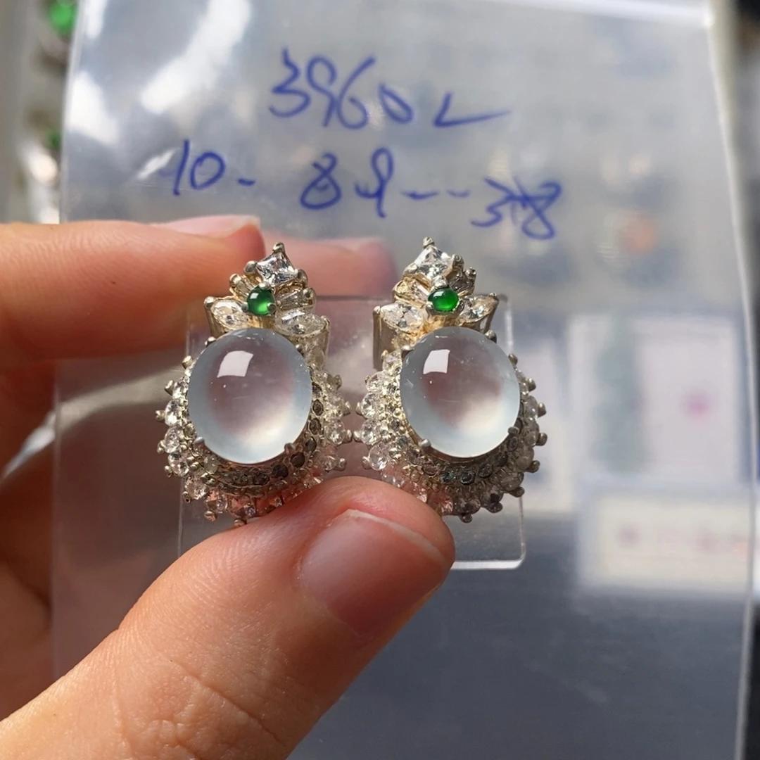 定制翡翠未镶嵌不退不换