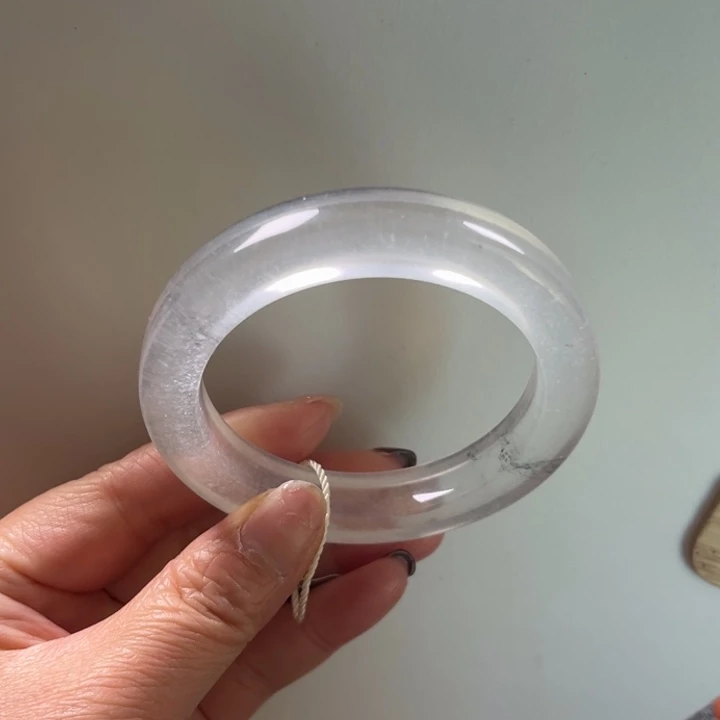 石英质玉未镶嵌手镯54方镯子