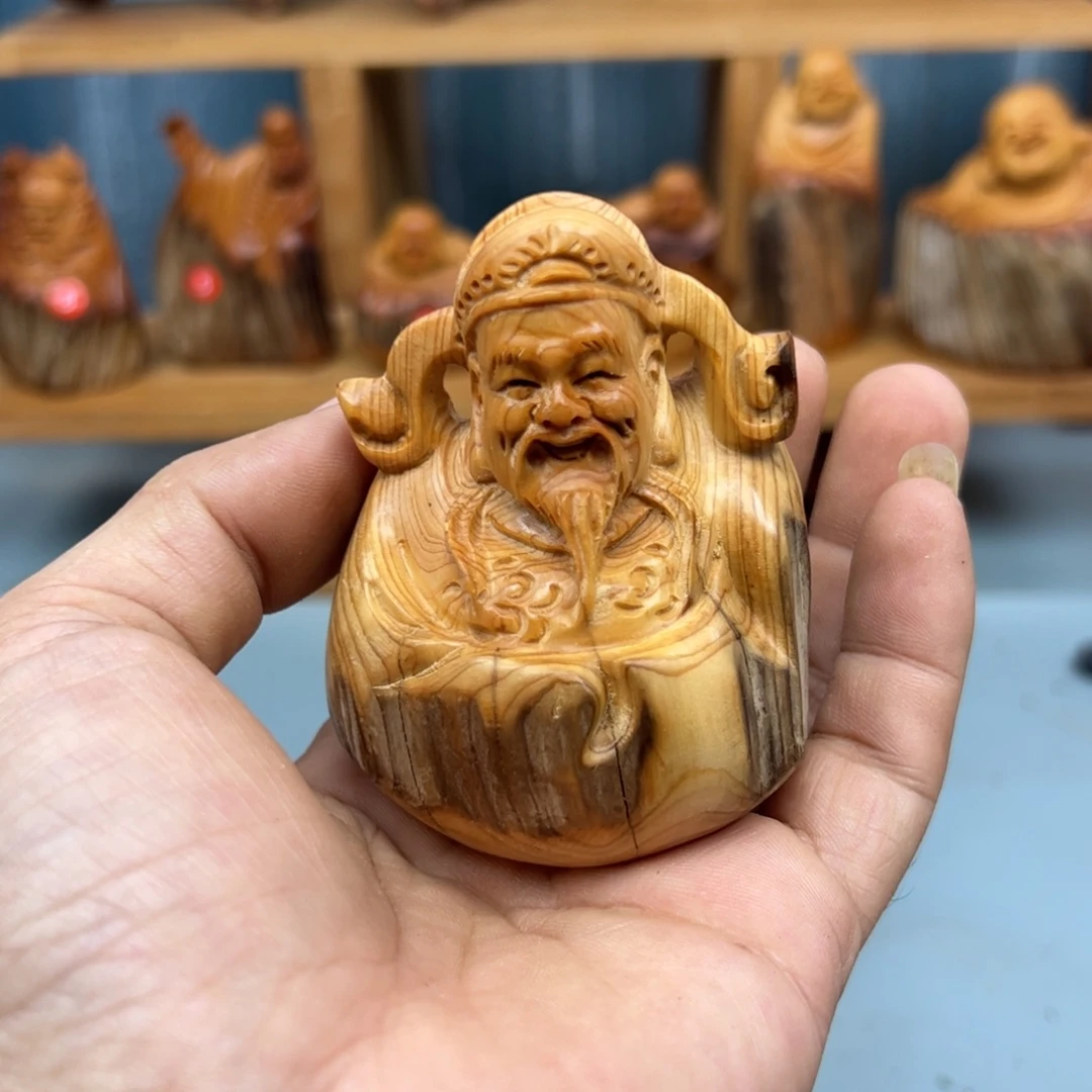 贺***送木崖柏木摆件手把件