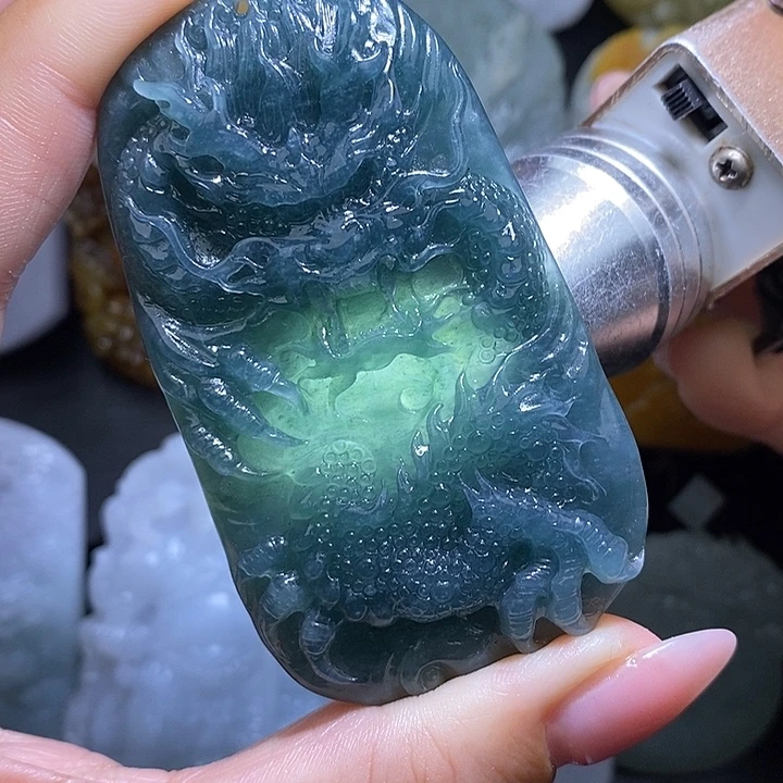 定制翡翠未镶嵌翡翠
