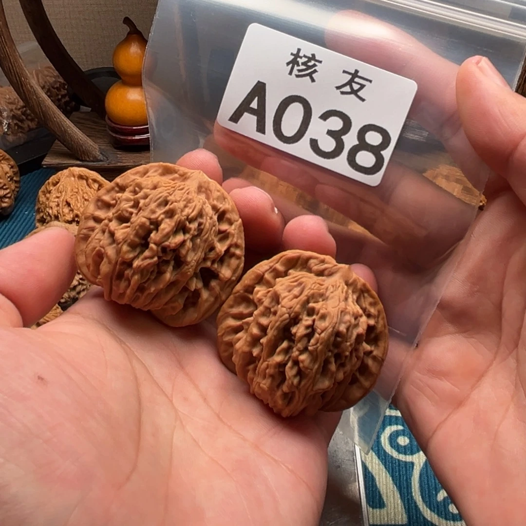 文玩核桃吊坠楼子