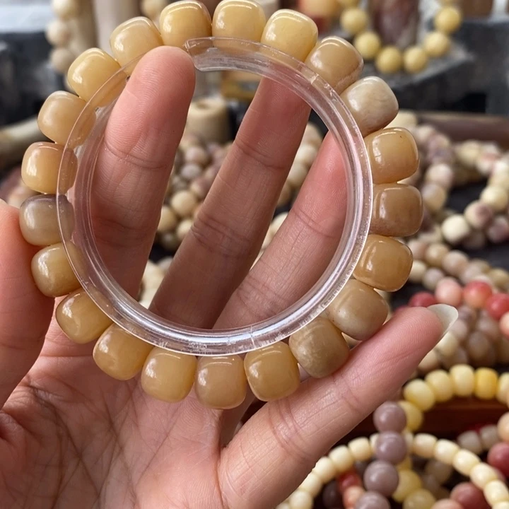 其他驼骨黄料11老型三花