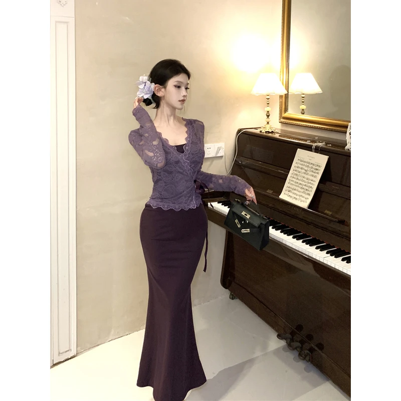 性感纯欲复古修身显瘦吊带连衣裙包臀裙+外搭蕾丝长袖开衫女秋季