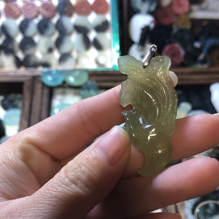 岫玉岫玉梳子未镶嵌