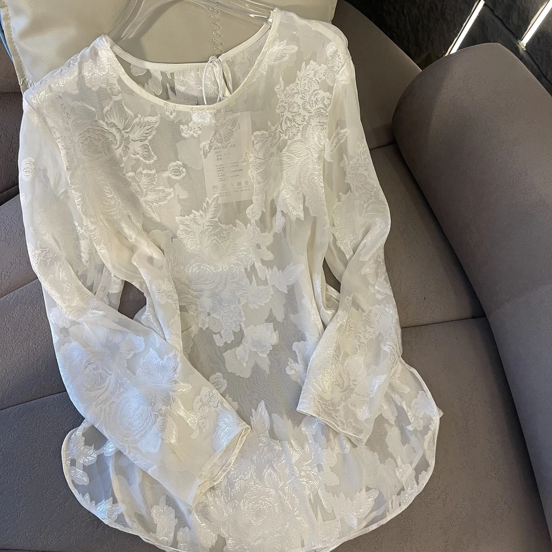2025夏季新款蕾丝显瘦时尚发誓提花长袖打底衬衫律动莫兰迪8228