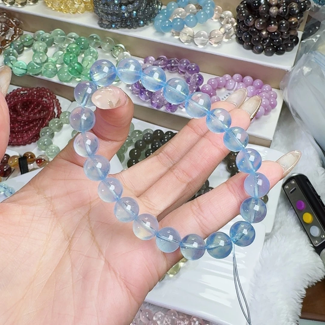 水晶手链未镶嵌被****者海蓝宝9