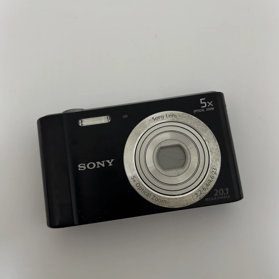 9新 Sony/索尼 w800黑色2000w像素ccd相机（微微瑕）