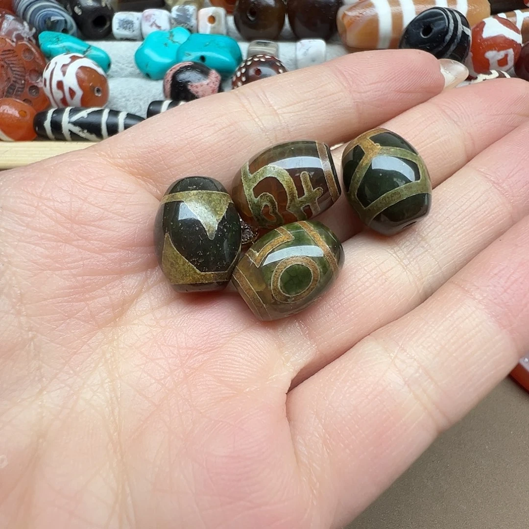 玛瑙/玉髓未镶嵌珠宝半成品