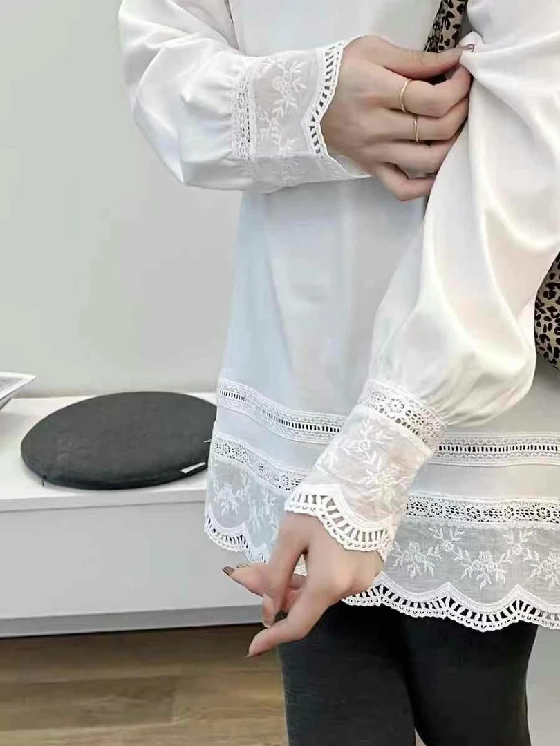 德绒百搭拼接蕾丝款上衣