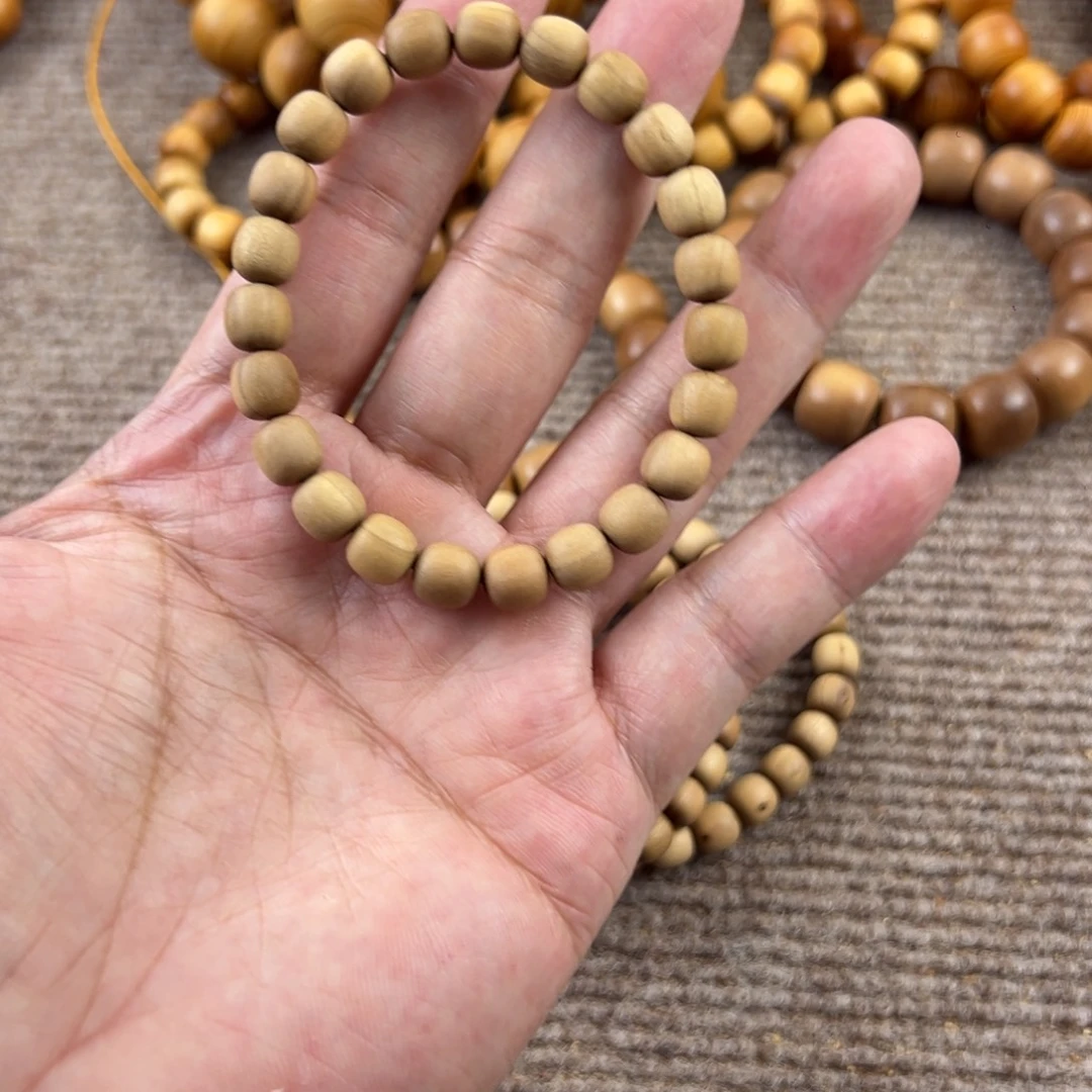 木檀香木88。。。。。。。。。