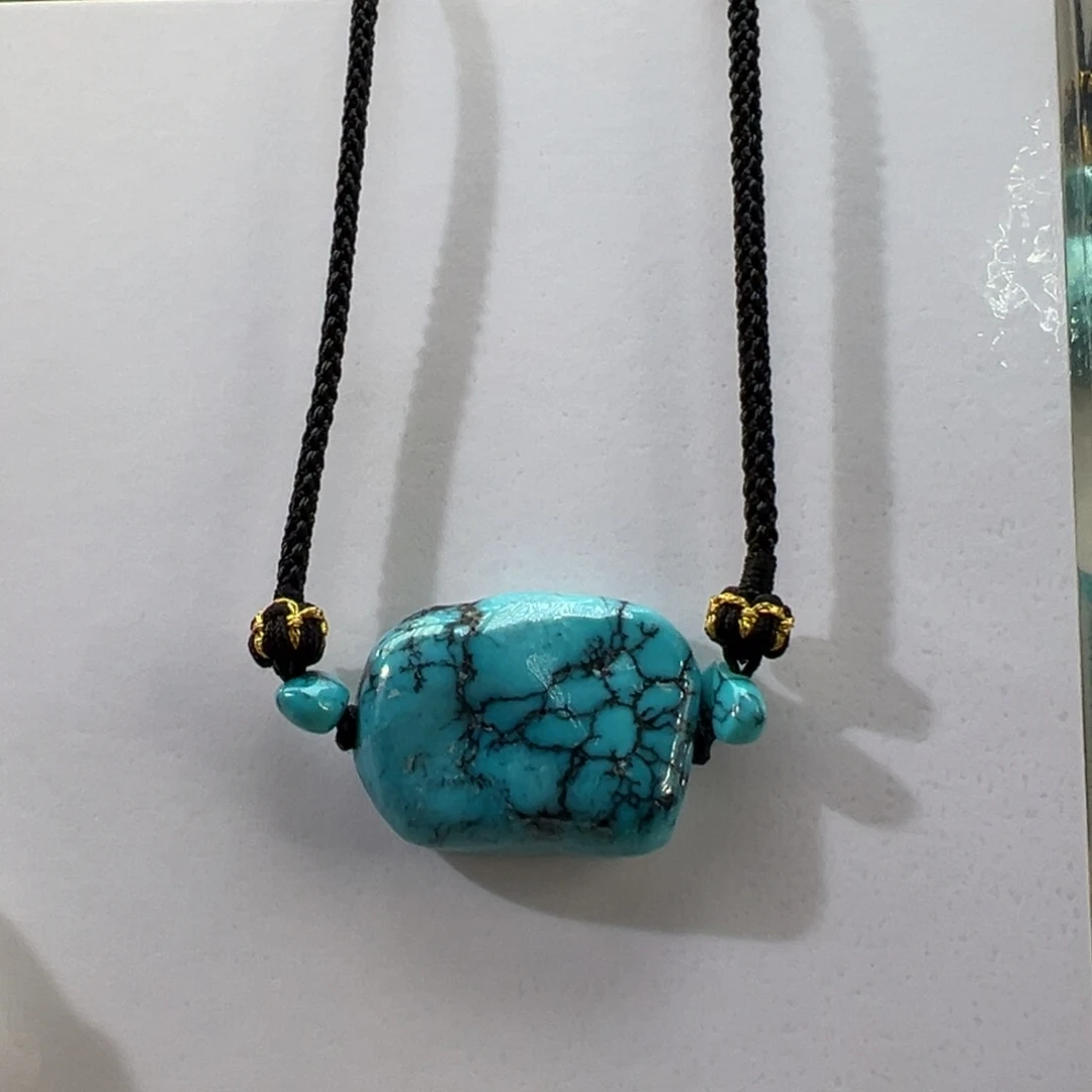 绿松石未镶嵌挂件