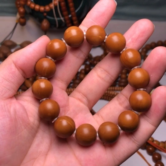 手串橄榄核1.5光珠