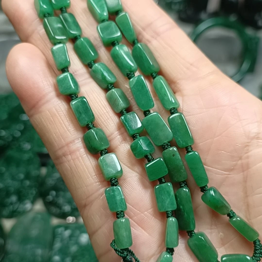 独山玉未镶嵌挂件链子