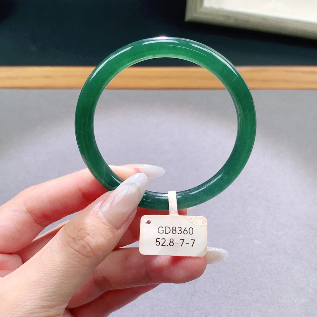 翡翠未镶嵌手镯天然