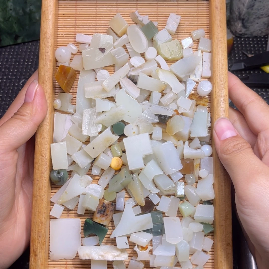 未镶嵌和田玉珠宝半成品