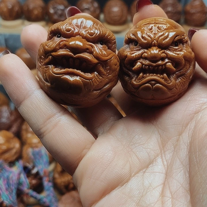 铸****橄榄核手串/手链恶僧