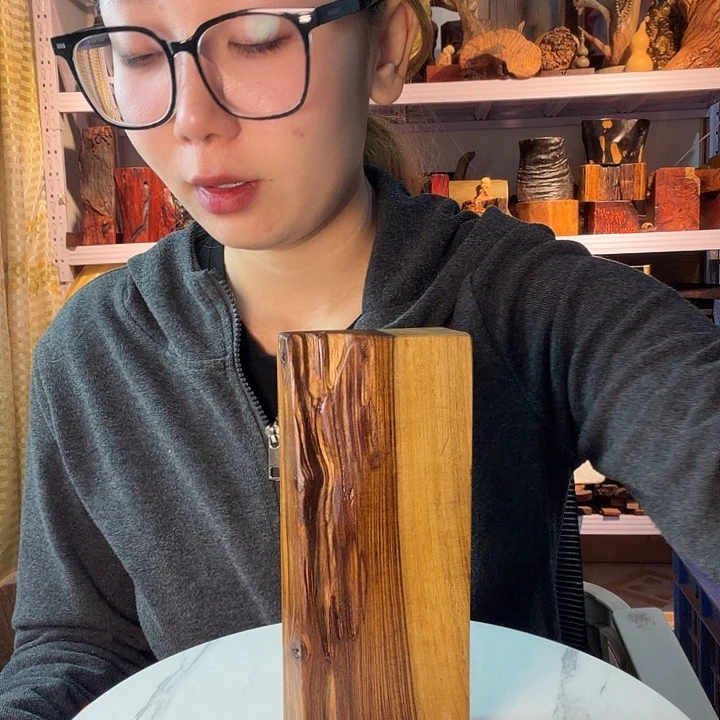 紫檀木类端景台冬***服