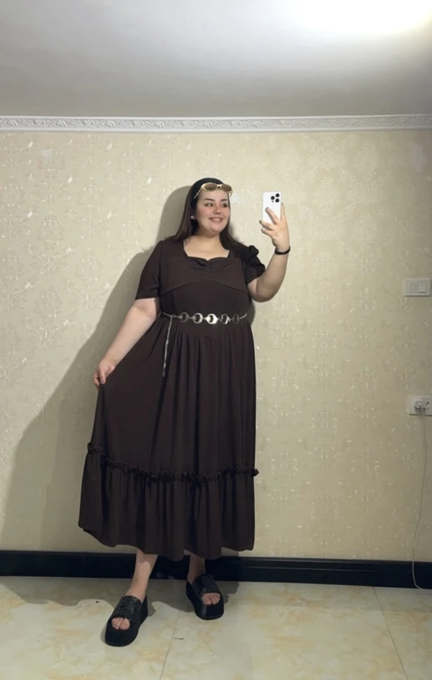 九月家大码美拉德风连衣裙