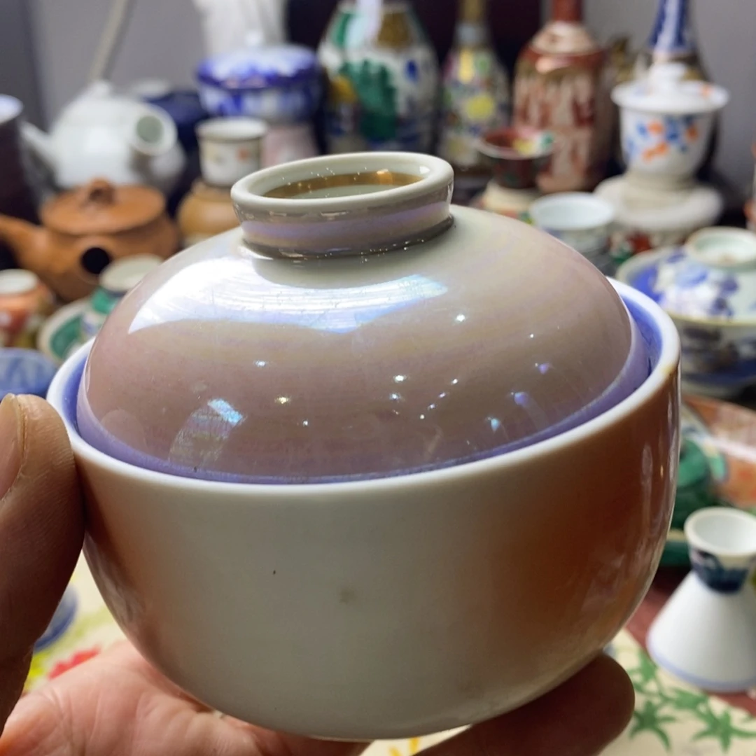 瓷片在乎这世界有谁爱过她我