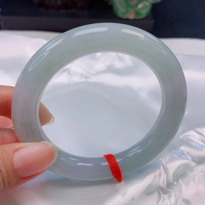 妖***～未镶嵌手镯（圆镯）翡翠