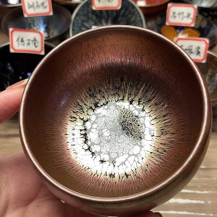 茶盏非遗传承人范大飞