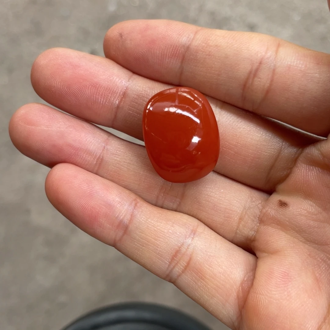 未镶嵌配饰南红玛瑙