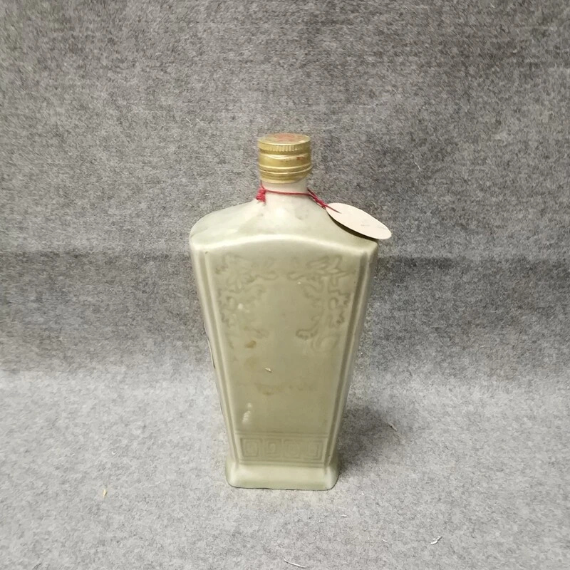 90年代杜康酒52度500ml-M25II008186-03