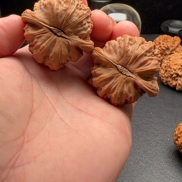 把件文玩核桃42闷白