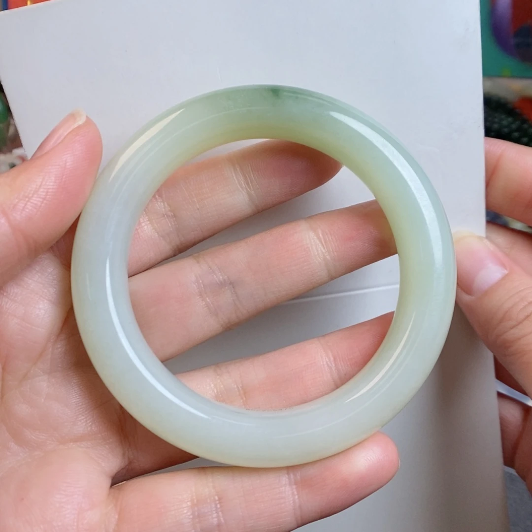 和田玉手镯未镶嵌57俄翠