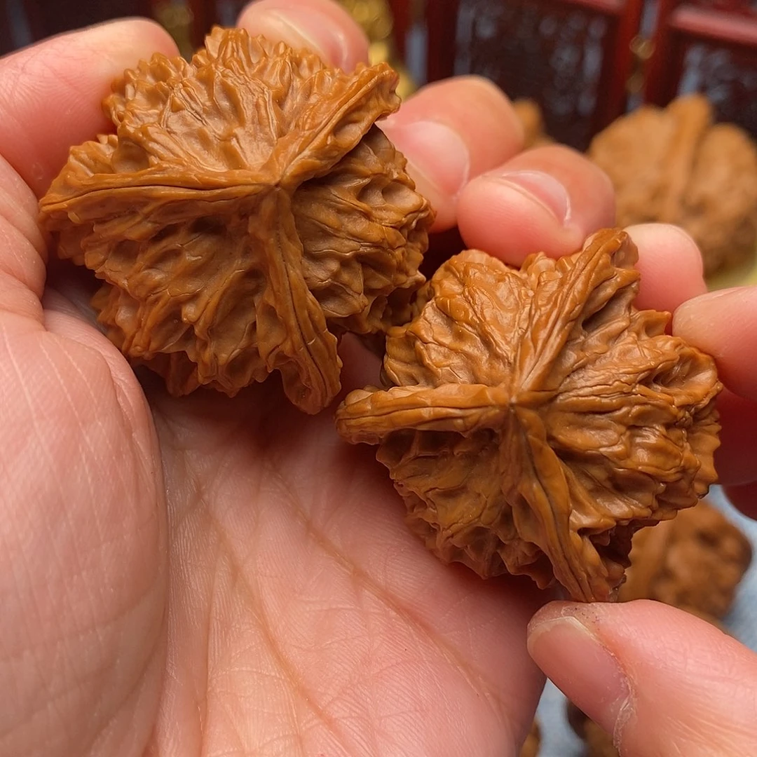 贝****把件文玩核桃毕业全品盘山奔奔40尺