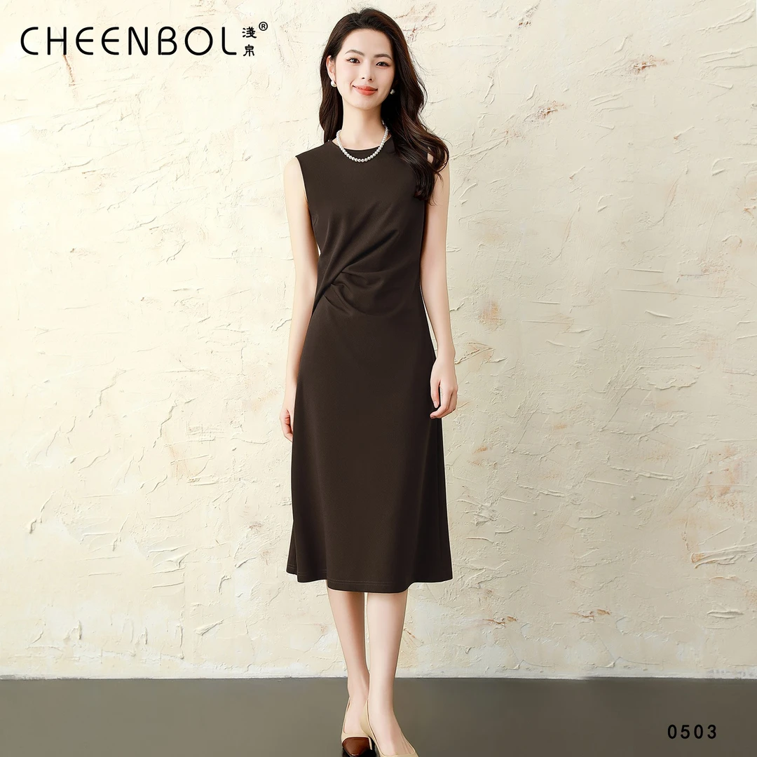 0503法式复古连衣裙女春夏新款收腰显瘦圆领设计无袖中长裙