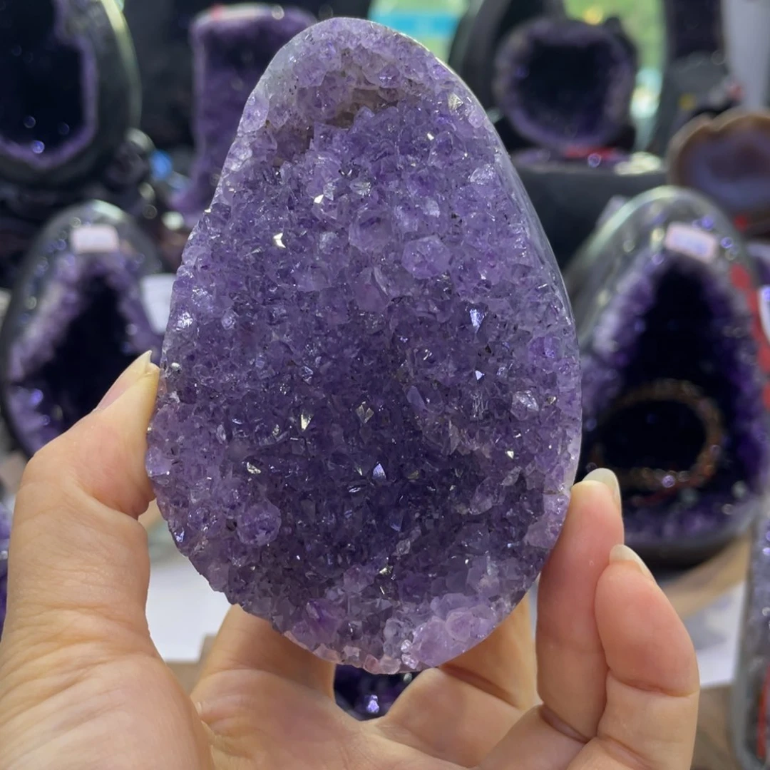 杨***宝未镶嵌水晶大型摆件（非配饰）