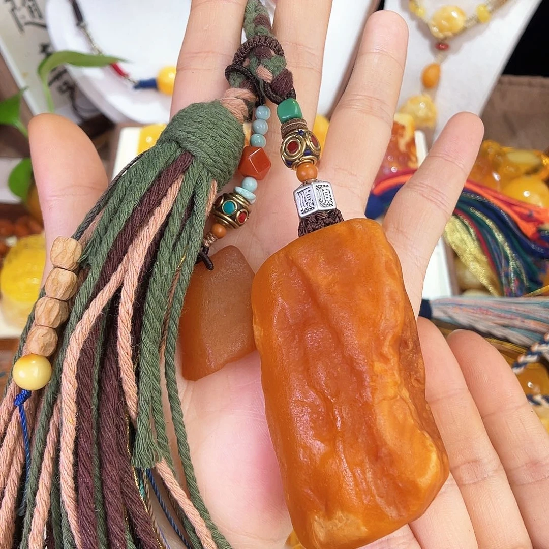 琥珀珠宝奇石未镶嵌啵**茶我