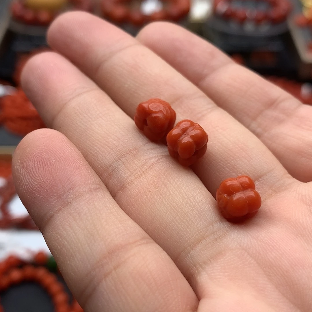 南红玛瑙配饰，发货一个未镶嵌