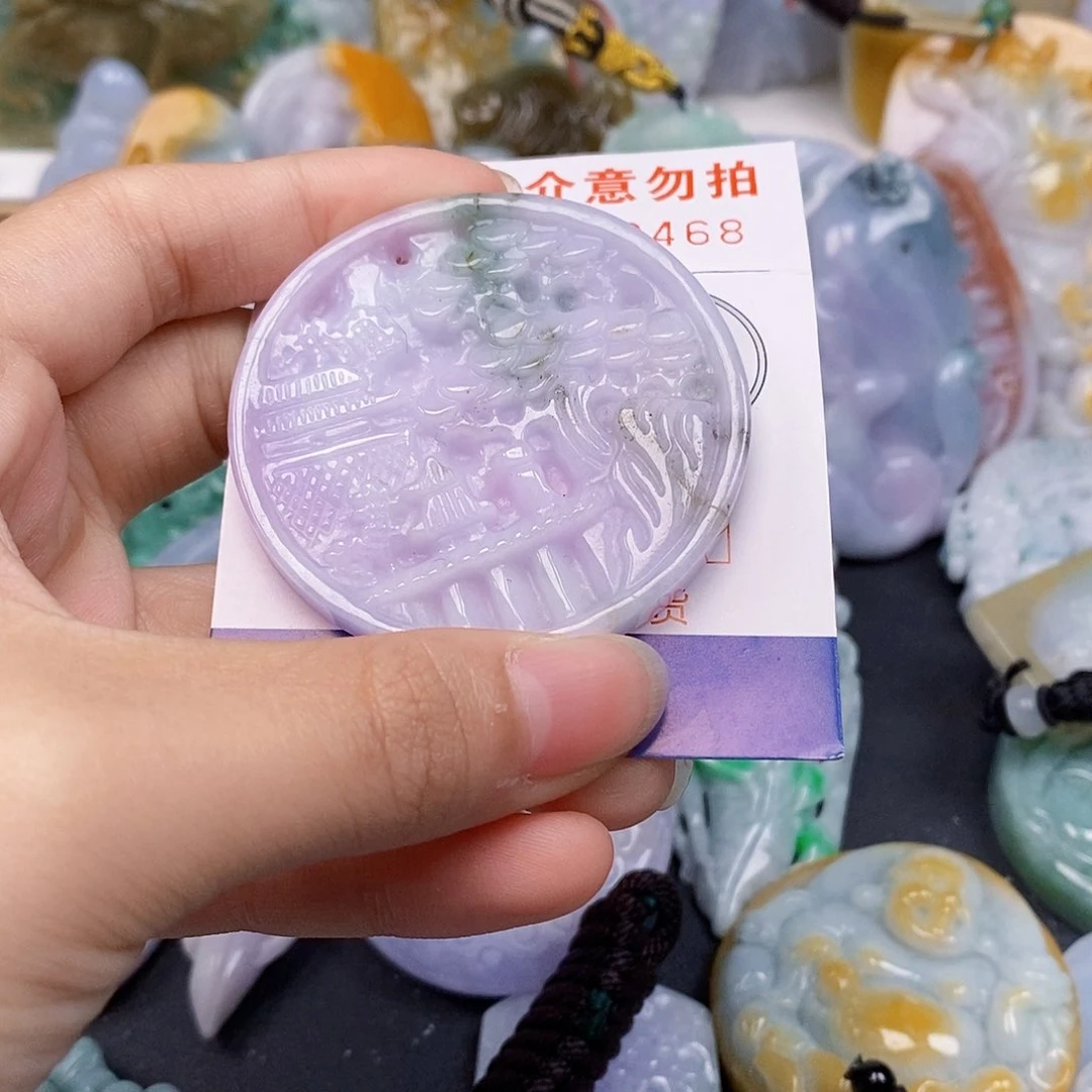吊坠(不含链)未镶嵌翡翠